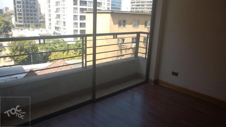 General Flores 30 (+ Estacionamiento ), Condominio Soul
