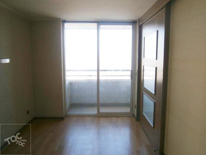 Se arrienda Departamento en Angustinas - Metro Santa ana