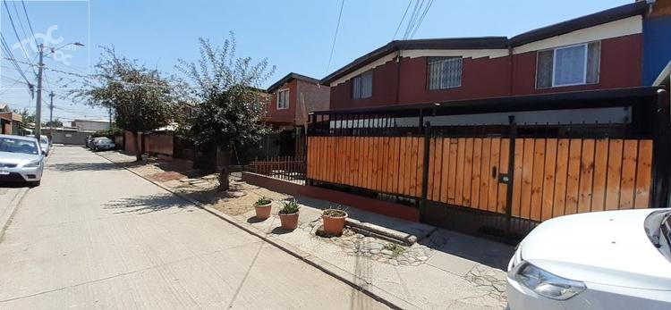 Casa en Ujina villa las Torres Puente Alto.
