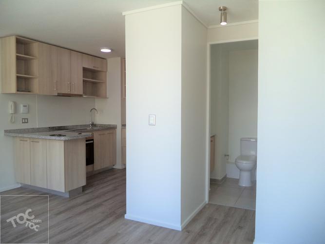 ARRIENDO METRO ÑUBLE / SANTA ELENA / CELIA SOLAR