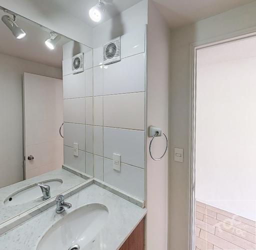 ARRIENDO METRO SANTA LUCIA / CARMEN / MARIN