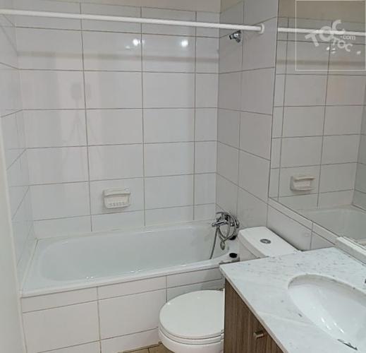 ARRIENDO METRO SANTA LUCIA / CARMEN / MARIN