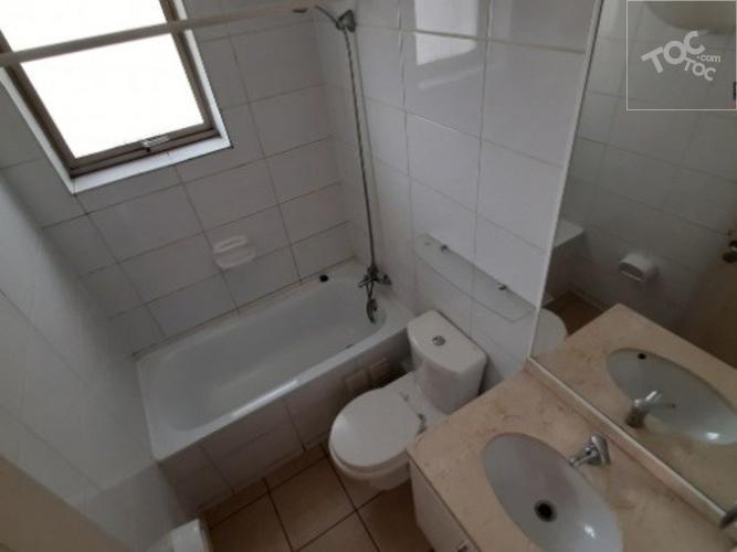 Se vende lindo departamento en Macul con calle Los Olmos