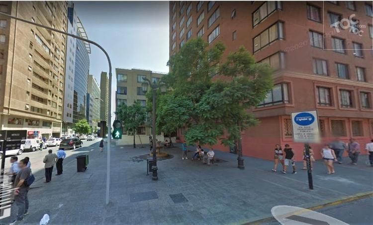 Esquina Merced con Mac Iver