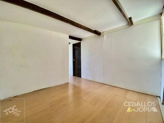 Ceballos & Jopia, Casa esquina / Villa Alemana