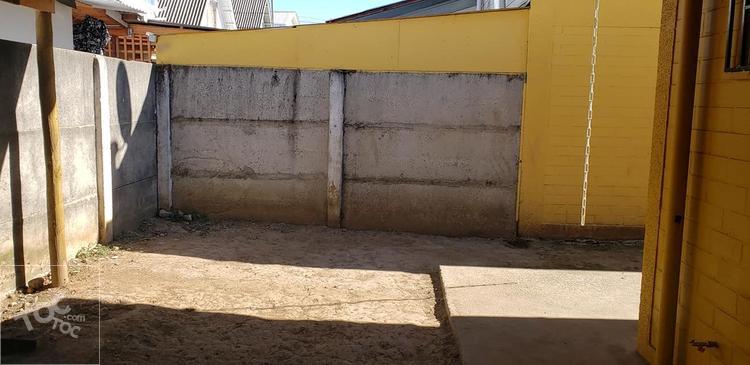 Casa en buen sector de Linares