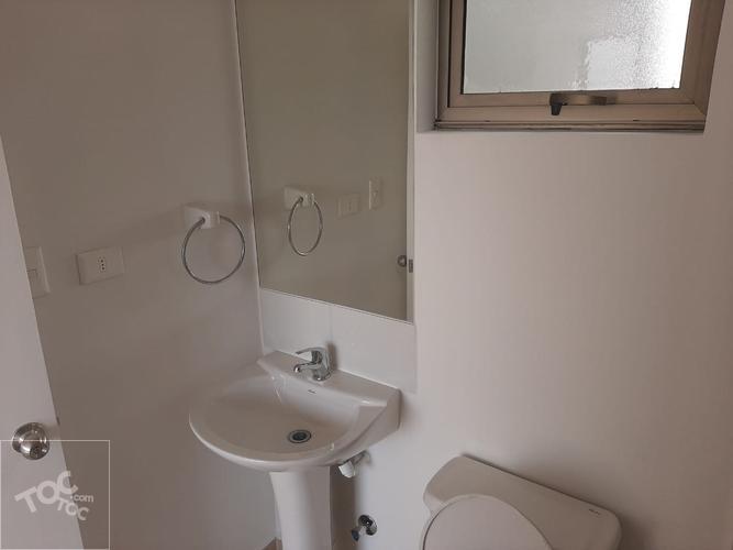 1 Hab 1 baño, Alameda 4877, Metro Ecuador