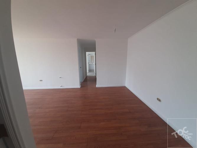 Amplio departamento de 2 habitaciones 2 baños con est y bod, San Isidro 40