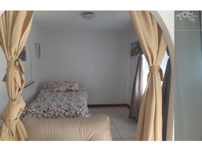 Se Vende casa de 1 piso en la Florida 3 dormitorios 1 baño , antejardin y jardín trasero con cobertizo