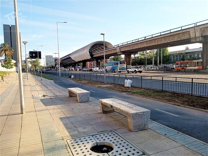 Metro Carlos Valdovinos