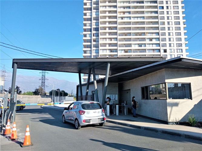Metro Carlos Valdovinos