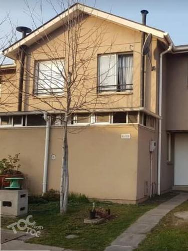 Se Vende Linda casa en condominio Jardines de las Vizcachas, Comuna Puente Alto