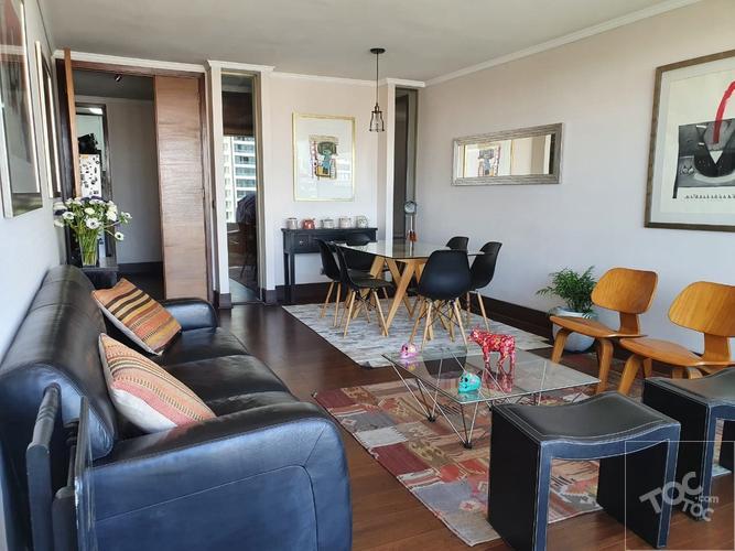En venta apartamento en las Condes