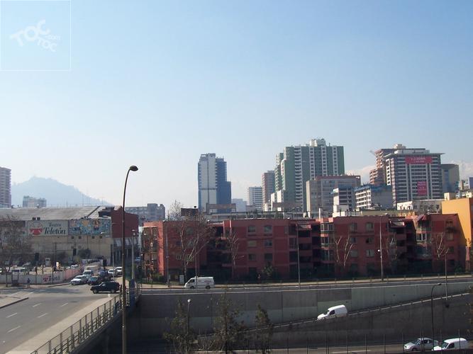 EDIFICIO CATALUÑA A PASOS METRO SANTA ANA