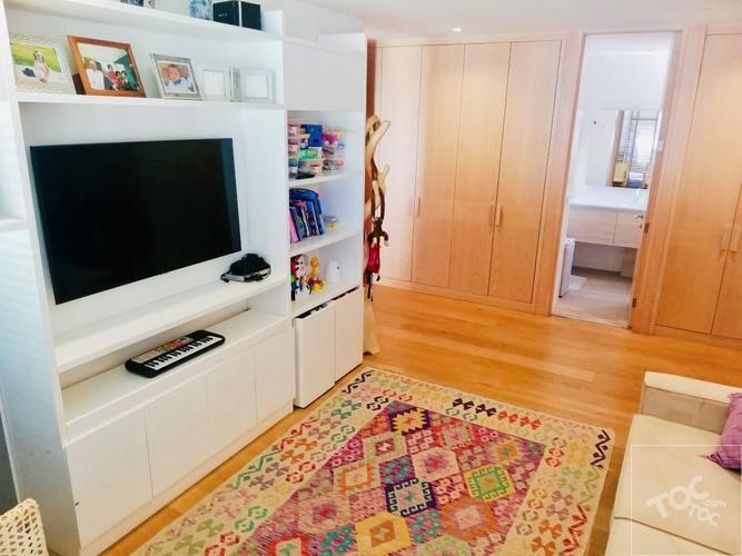 Penthouse nuevo. 420m2, 5B, 4B a pasos de Costanera