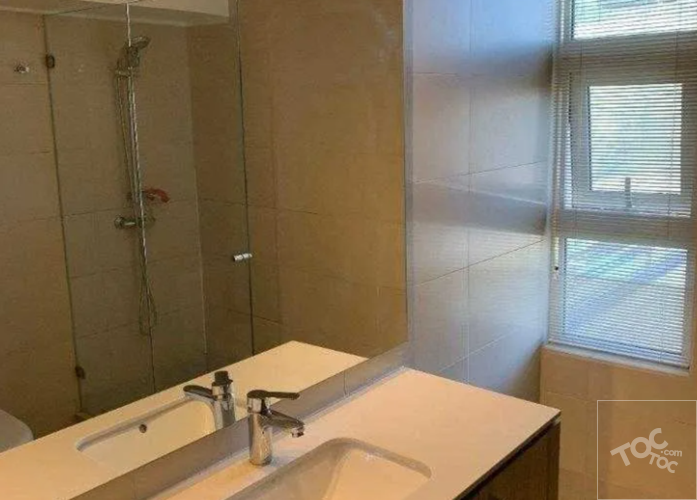 Francisco Bilbao / Sebastian El Cano / Manquehue Sur - 3D-3B MAS SERVICIOS/ 180 m2