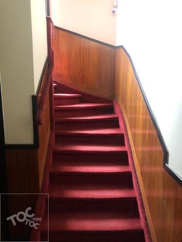 VENDO CASA EN ÑUÑOA, USO COMERCIAL Y HABITACIONAL