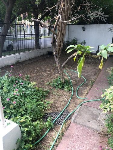 VENDO CASA EN ÑUÑOA, USO COMERCIAL Y HABITACIONAL
