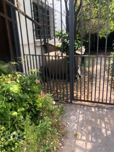 VENDO CASA EN ÑUÑOA, USO COMERCIAL Y HABITACIONAL