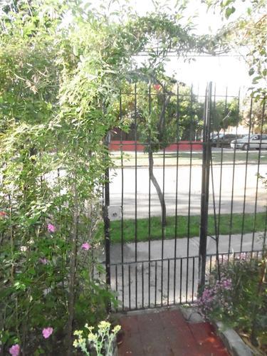 Casa en Ñuñoa, económica, Vía 9 1357