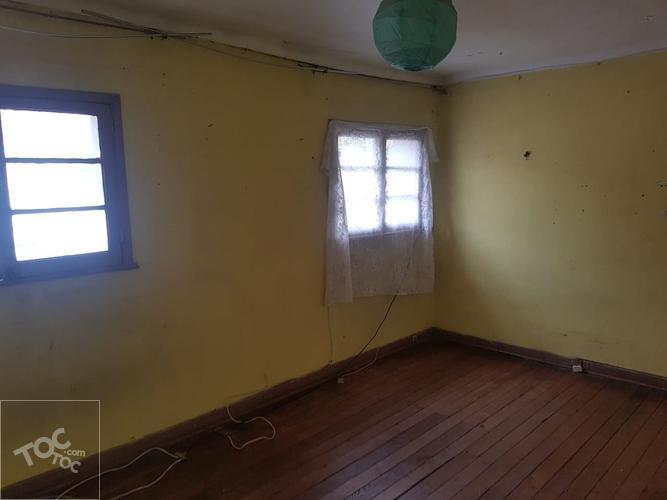Venta de Casa pareada gran ubicación en Pje. Cerrado, Santiago