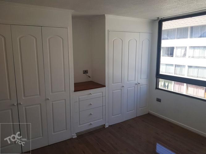 Arriendo Depto. 1D1B mas bodega recién remodelado. Metro MMontt