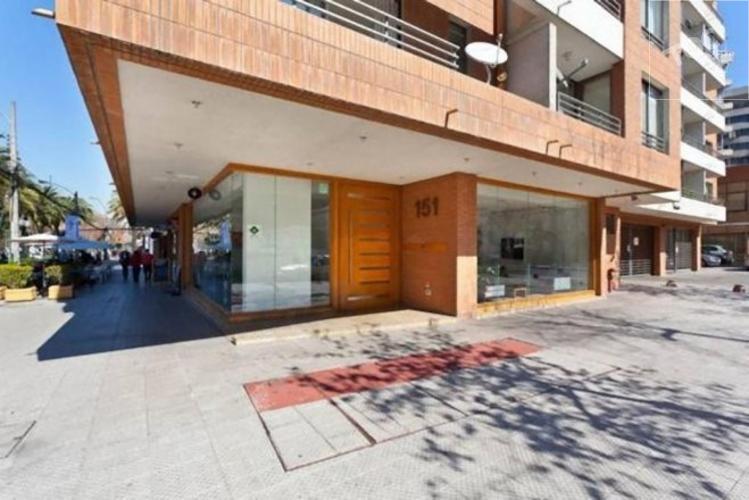 AMPLIO DEPARTAMENTO 1 DORMITORIO CON ESTACIONAMIENTO Y BODEGA METRO LOS LEONES