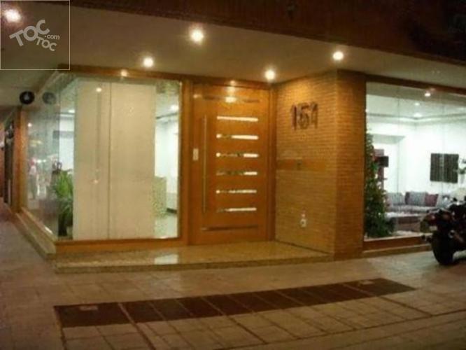 AMPLIO DEPARTAMENTO 1 DORMITORIO CON ESTACIONAMIENTO Y BODEGA METRO LOS LEONES