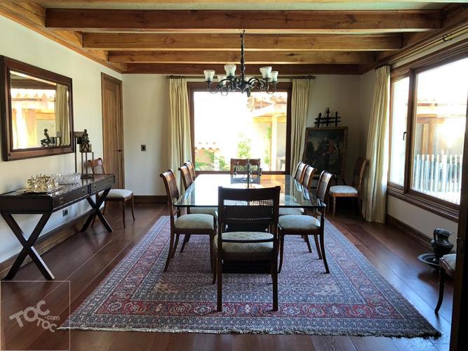 Hermosa Casa Estilo Provenzal
