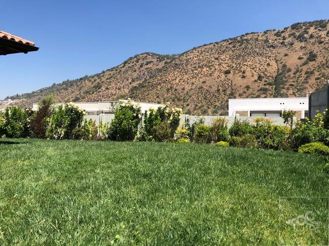 Hermosa Casa Estilo Provenzal