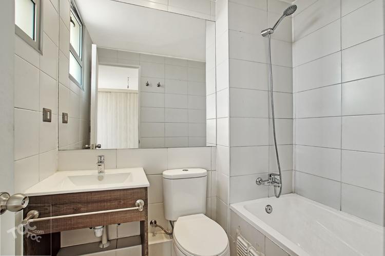 Edificio Milán II, San Miguel - Venta Deptos. 2D, 2B