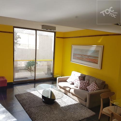Departamento a pasos de metro ULA