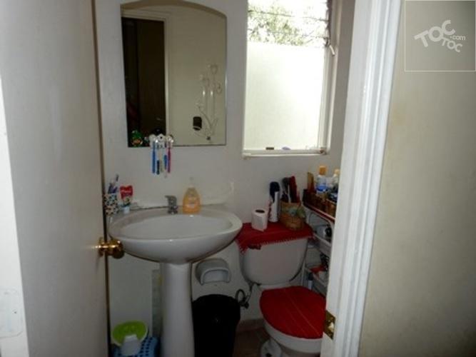 Casa con excelente ubicación en Barrio Consolidado