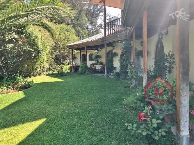 Espectacular casa en venta en sector El Carmen de Peñablanca- Villa Alemana
