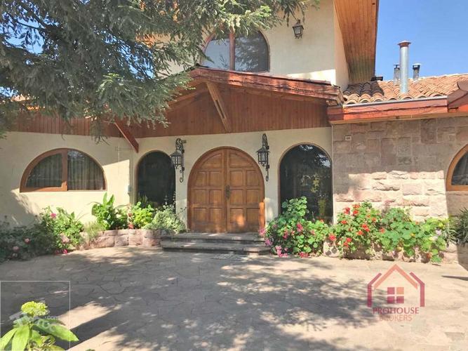 Espectacular casa en venta en sector El Carmen de Peñablanca- Villa Alemana