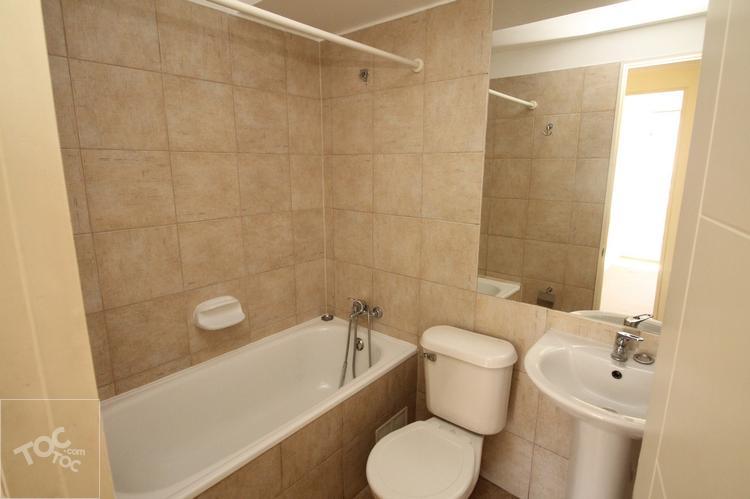 Arriendo Departamento Argomedo, esquina Lira