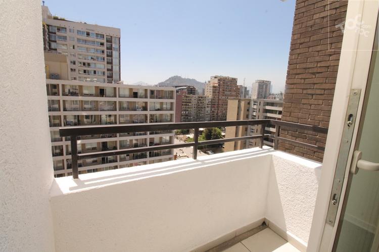 Arriendo Departamento Argomedo, esquina Lira
