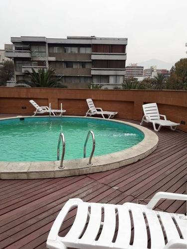 ELEGANTE DEPARTAMENTO 1 DORMITORIO 1 BAÑO TERRAZA, CON ESTACIONAMIENTO Y BODEGA, A PASOS DE METRO LOS LEONES
