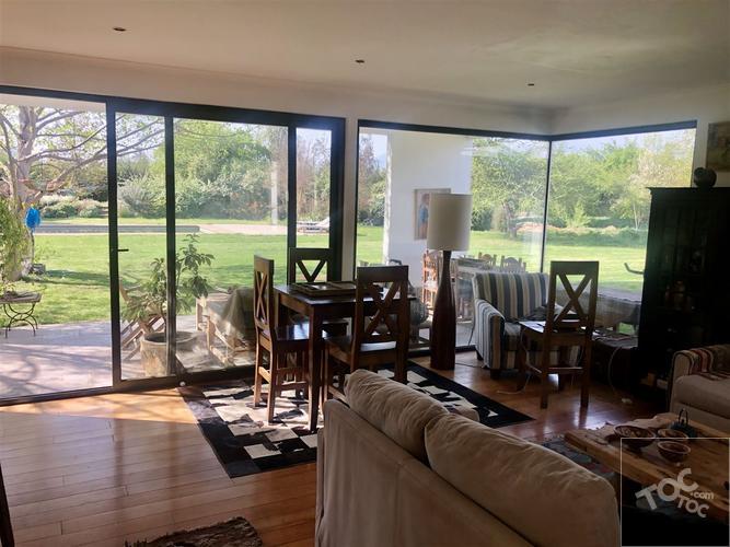 Hermosa casa mediterránea en parcela, (cerca Club de Golf Brisas de Chicureo)