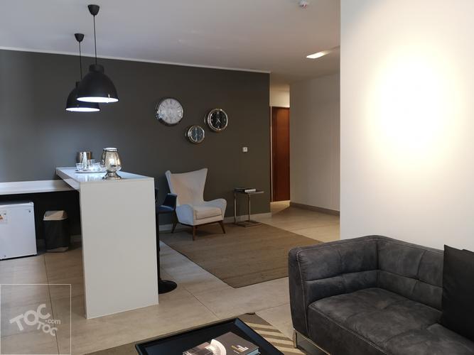VENDEMOS DEPARTAMENTO EN PROVIDENCIA, HABITADO SÓLO UN AÑO, UBICADO EN ROBERTO DEL RIO CON POCURO Y ES NADA MENOS QUE UN MOLLER Y PEREZ COTAPOS!
