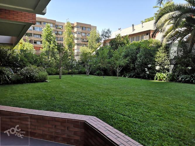 VENDEMOS DEPARTAMENTO EN PROVIDENCIA, HABITADO SÓLO UN AÑO, UBICADO EN ROBERTO DEL RIO CON POCURO Y ES NADA MENOS QUE UN MOLLER Y PEREZ COTAPOS!