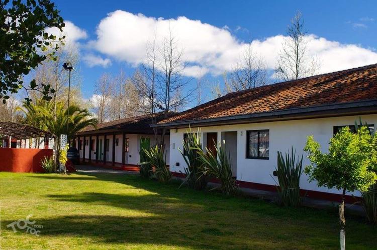 Hotel / Villa Alegre