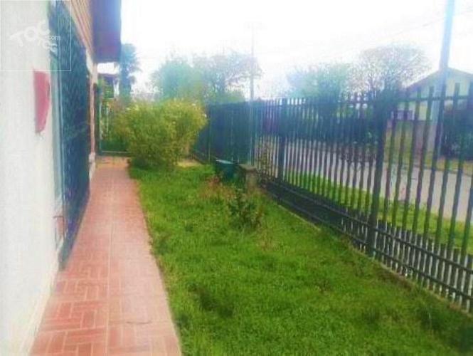 Casa con amplio terreno