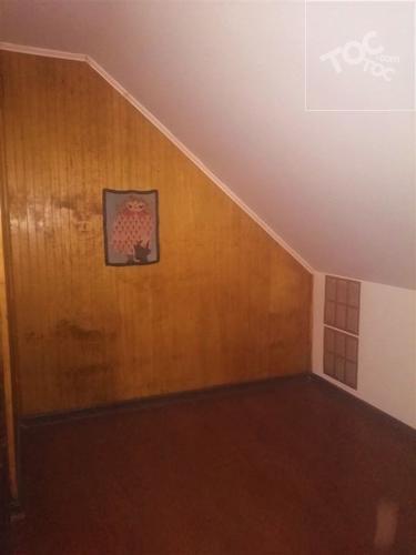 Casa con amplio terreno