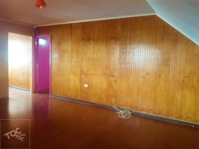 Casa con amplio terreno