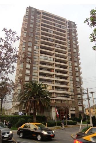 Departamento Tobalaba / Cristóbal Colón / Metro