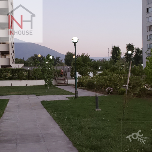 Mall Paseo Quilín/Colegio Pedro de Valdivia/Metro Quilín