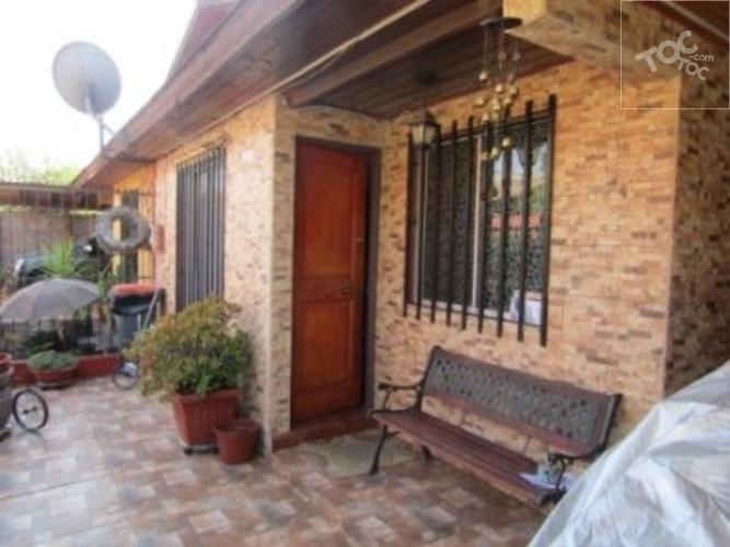 Excelente Oportunidad Casa 3D 2B en Av. Portales con La Galaxia, Maipú