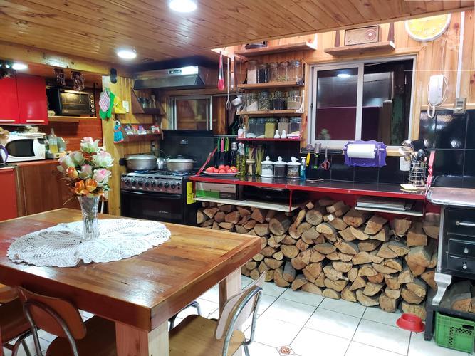 6 sur 3242, Talca