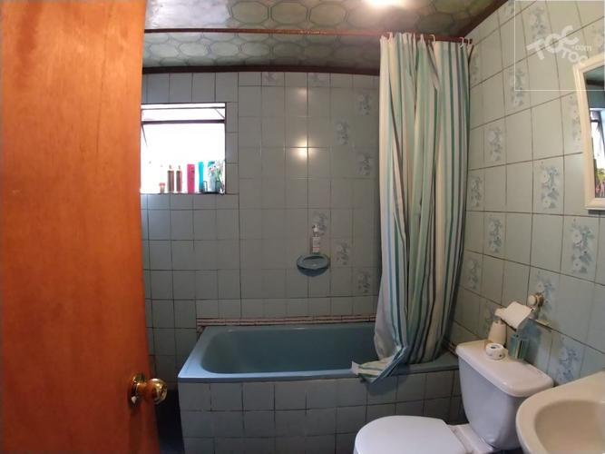 Casa 8 dormitorios, sector U. del Bío Bío